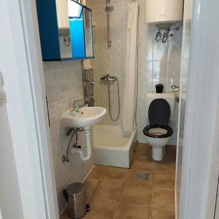 Apartment Galeb Lukovo Šugarje Exteriör bild