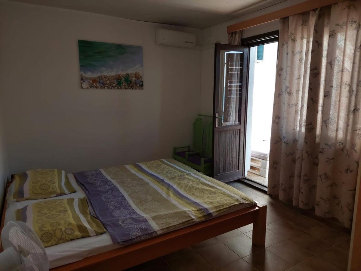 Apartment Galeb Lukovo Sugarje